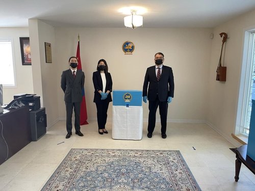 Гадаадад байгаа монголчуудаас 2082 сонгогч саналаа өгөөд байна